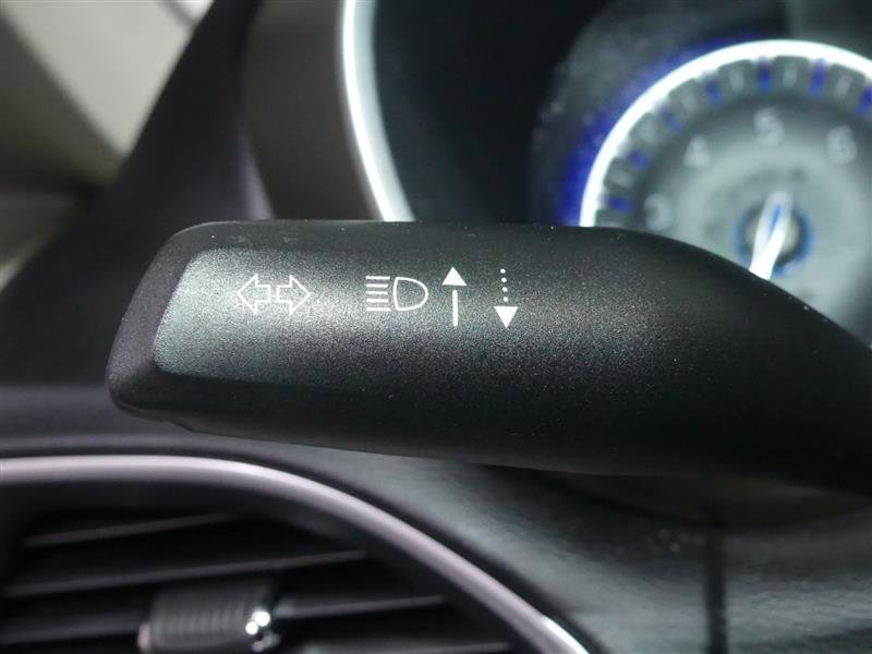 Used 2017 Chrysler Pacifica Touring-L Plus image 33