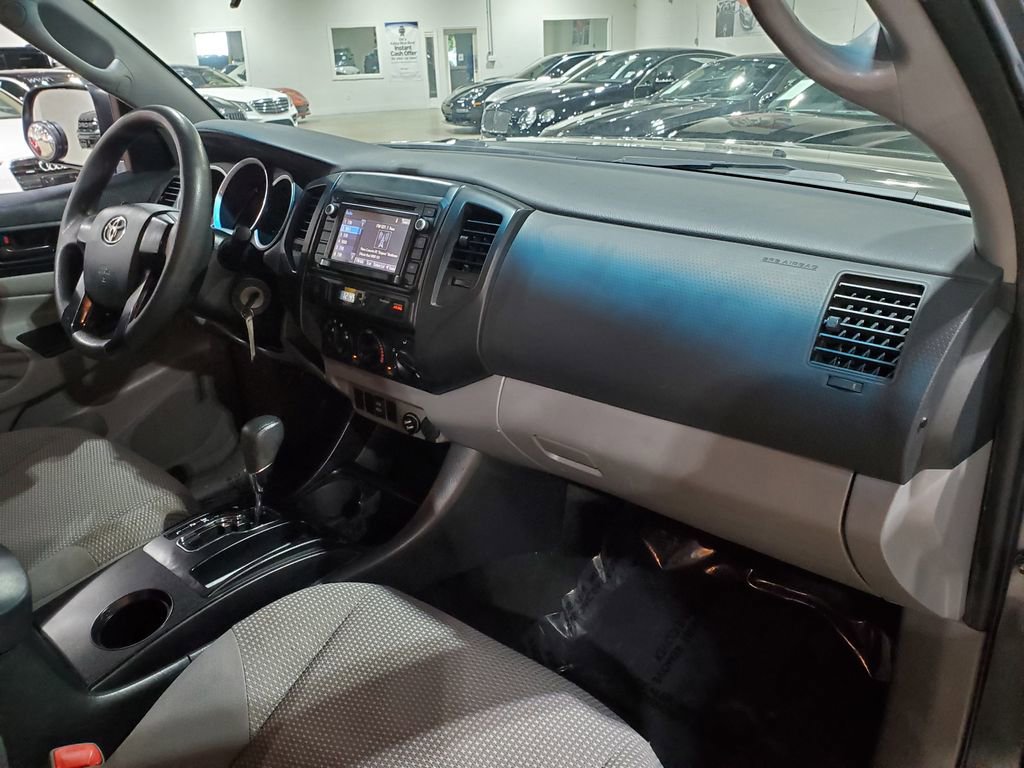 Used 2014 Toyota Tacoma PreRunner RWD image 14