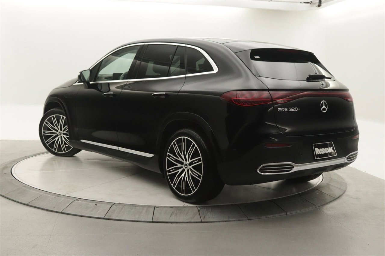 New 2026 Mercedes-Benz EQE 320+ SUV image 2