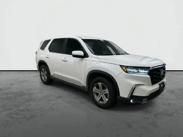 Certified 2025 Honda Pilot EX-L image 5