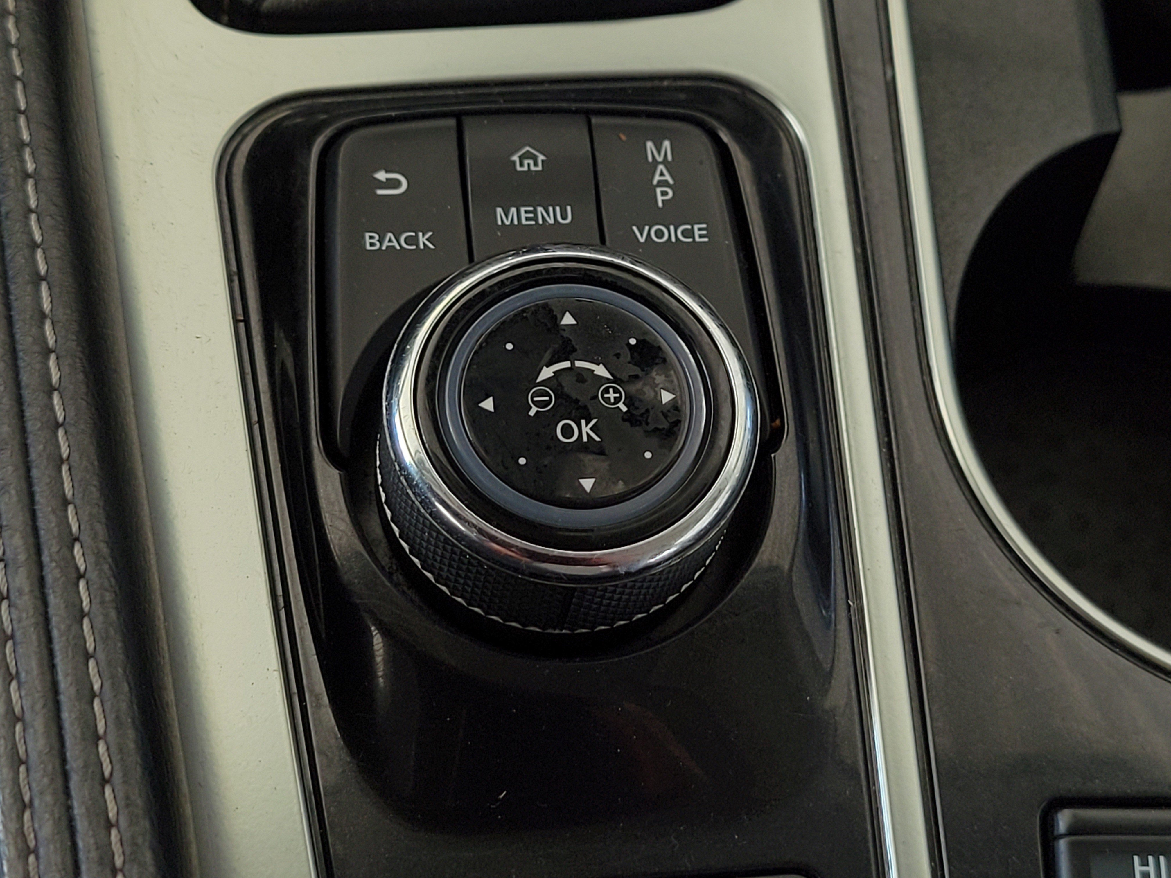 Used 2023 Nissan Maxima SV w/ Floor Mat Group image 26