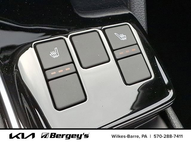Used 2025 Kia Sportage X-Line w/ Premium Package image 21