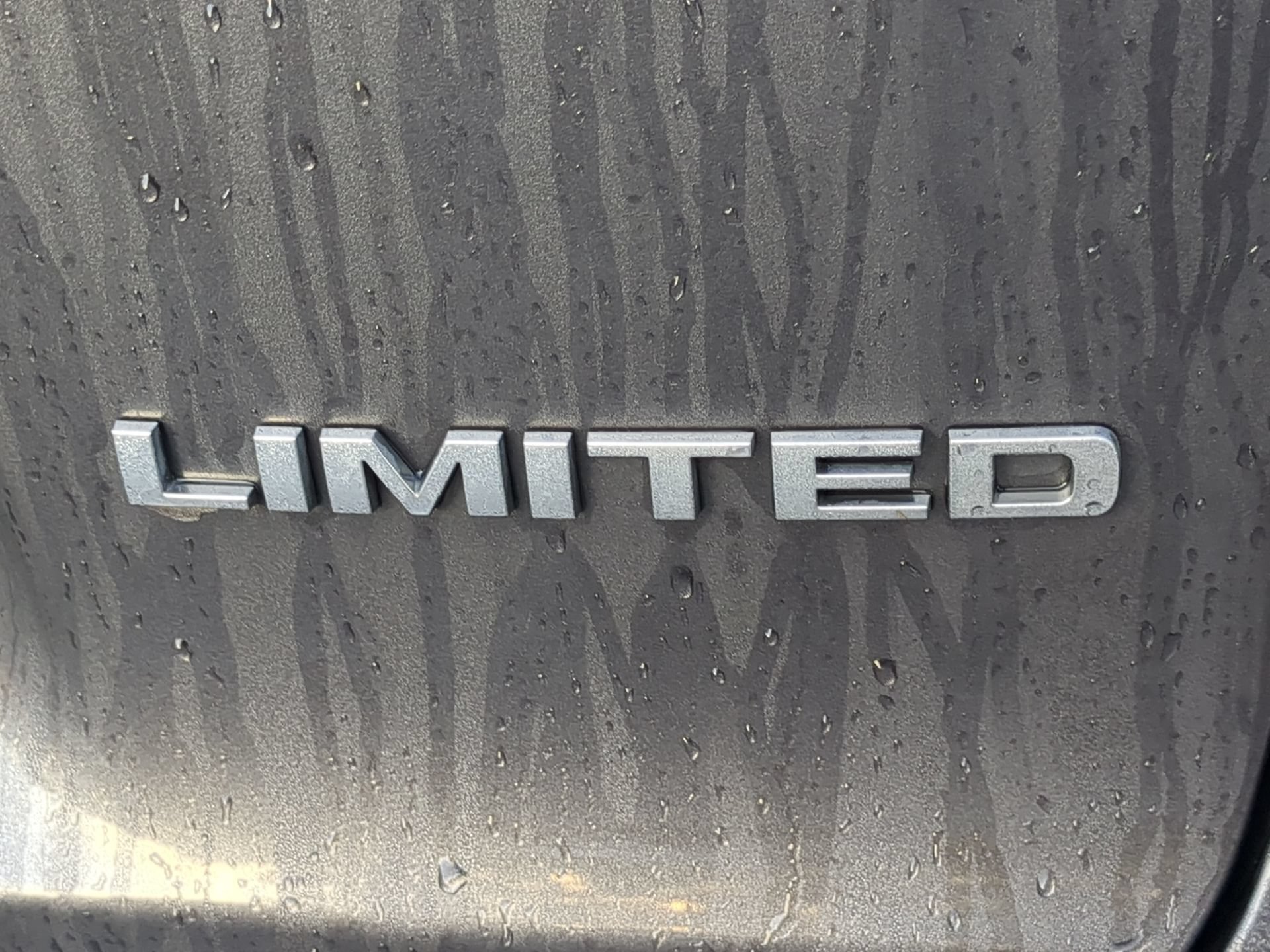 Used 2020 Jeep Cherokee Limited w/ Trailer Tow Group AWD/4WD image 48