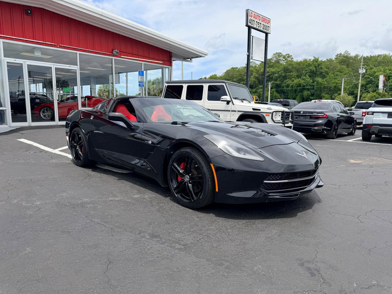 Used 2017 Chevrolet Corvette Stingray Coupe w/ 1LT RWD image 45