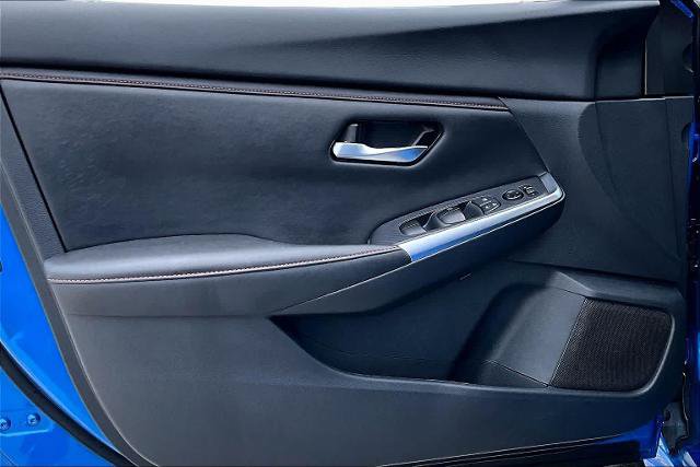 Certified 2025 Nissan Sentra SR FWD image 22