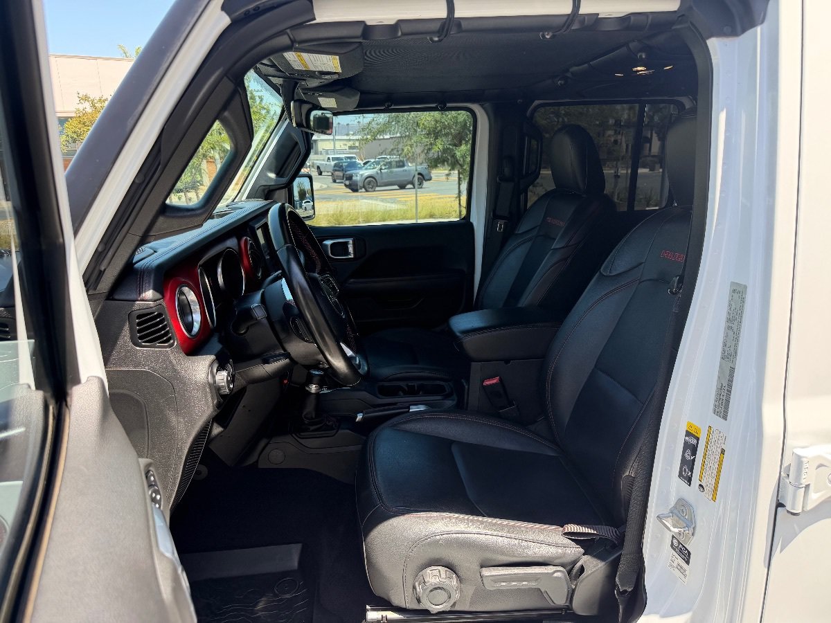 Used 2021 Jeep Gladiator Rubicon AWD/4WD image 13