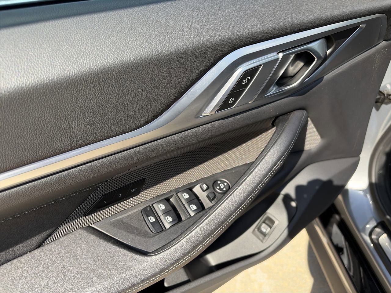 Used 2025 BMW 430i w/ Premium Package RWD image 19
