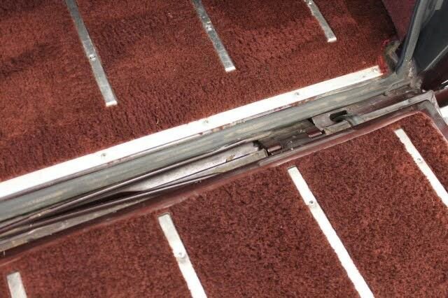 Used 1989 Jeep Grand Wagoneer image 99