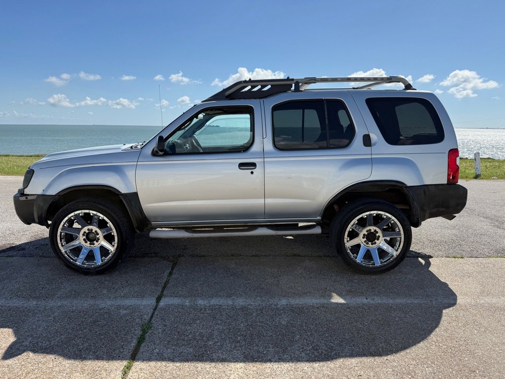 Used 2004 Nissan Xterra XE RWD image 8