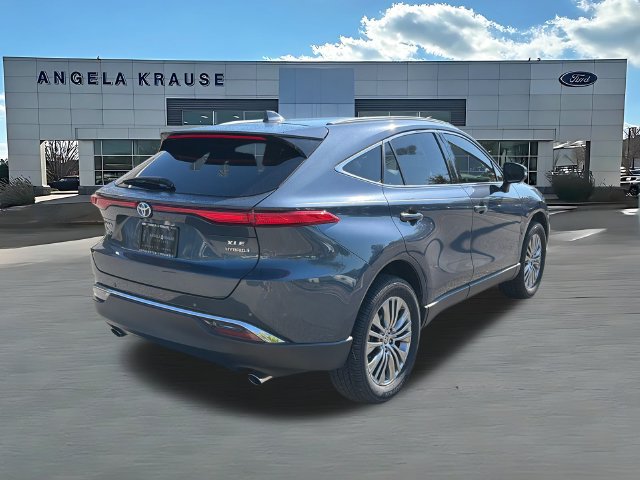 Used 2021 Toyota Venza XLE w/ Softex Package AWD/4WD image 8