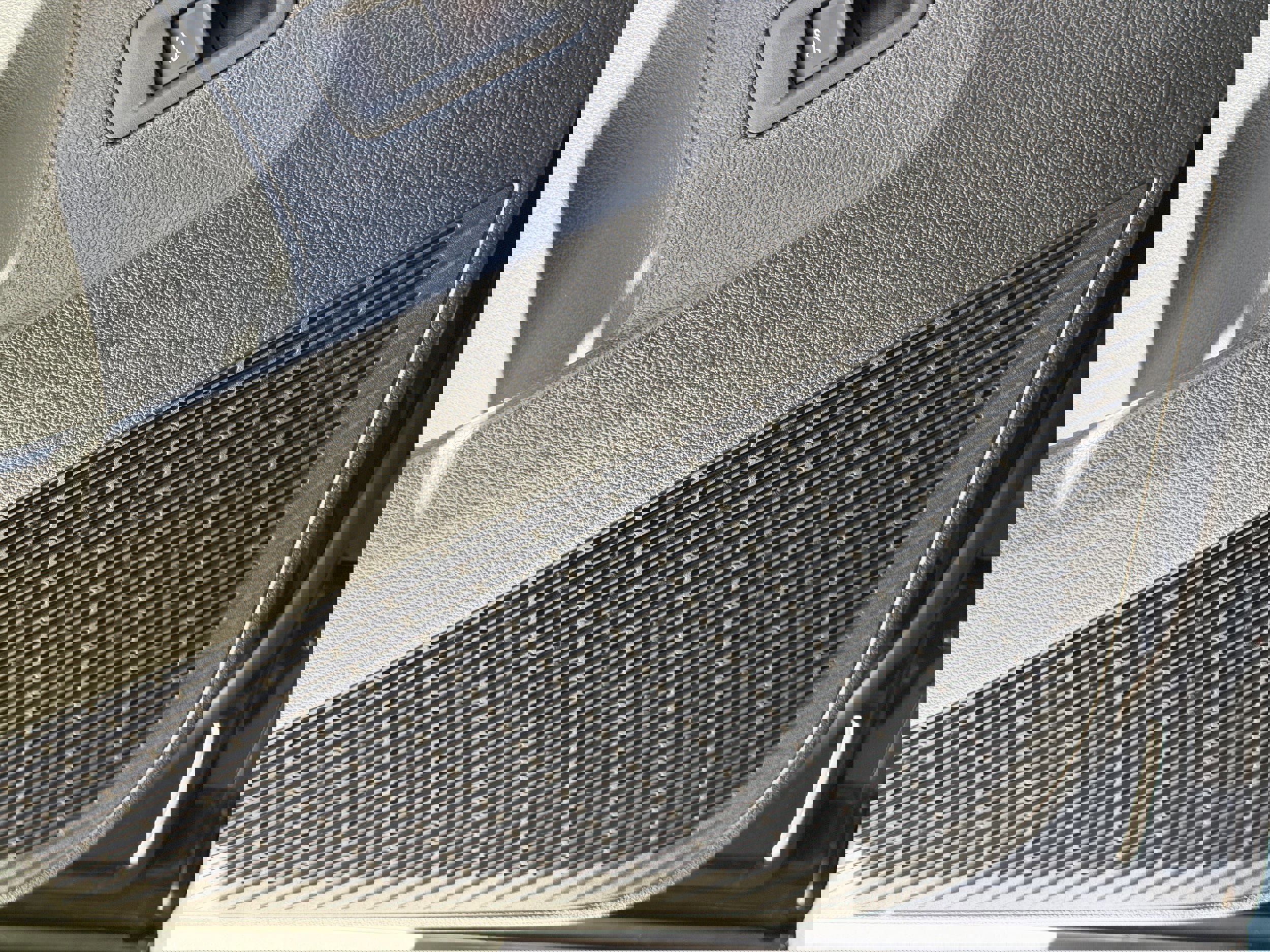 New 2026 Volkswagen Atlas Cross Sport SE image 16