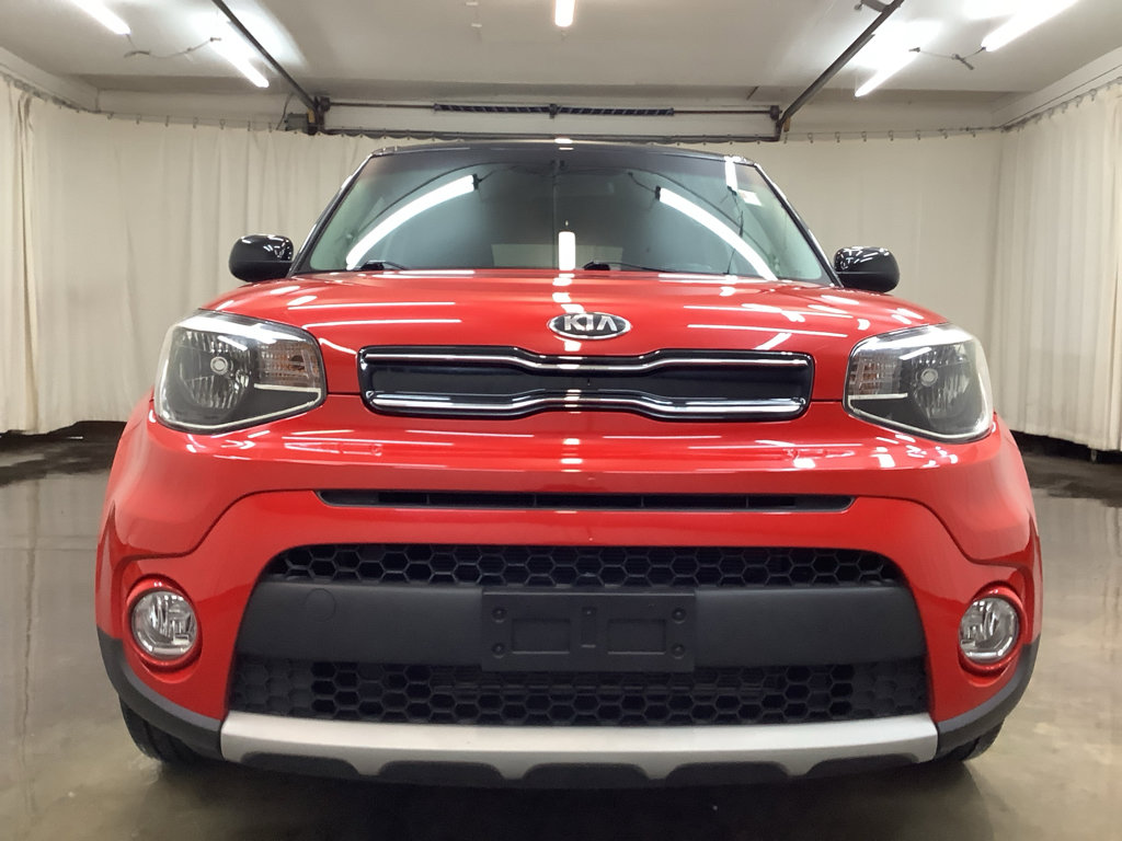 Used 2019 Kia Soul + image 11