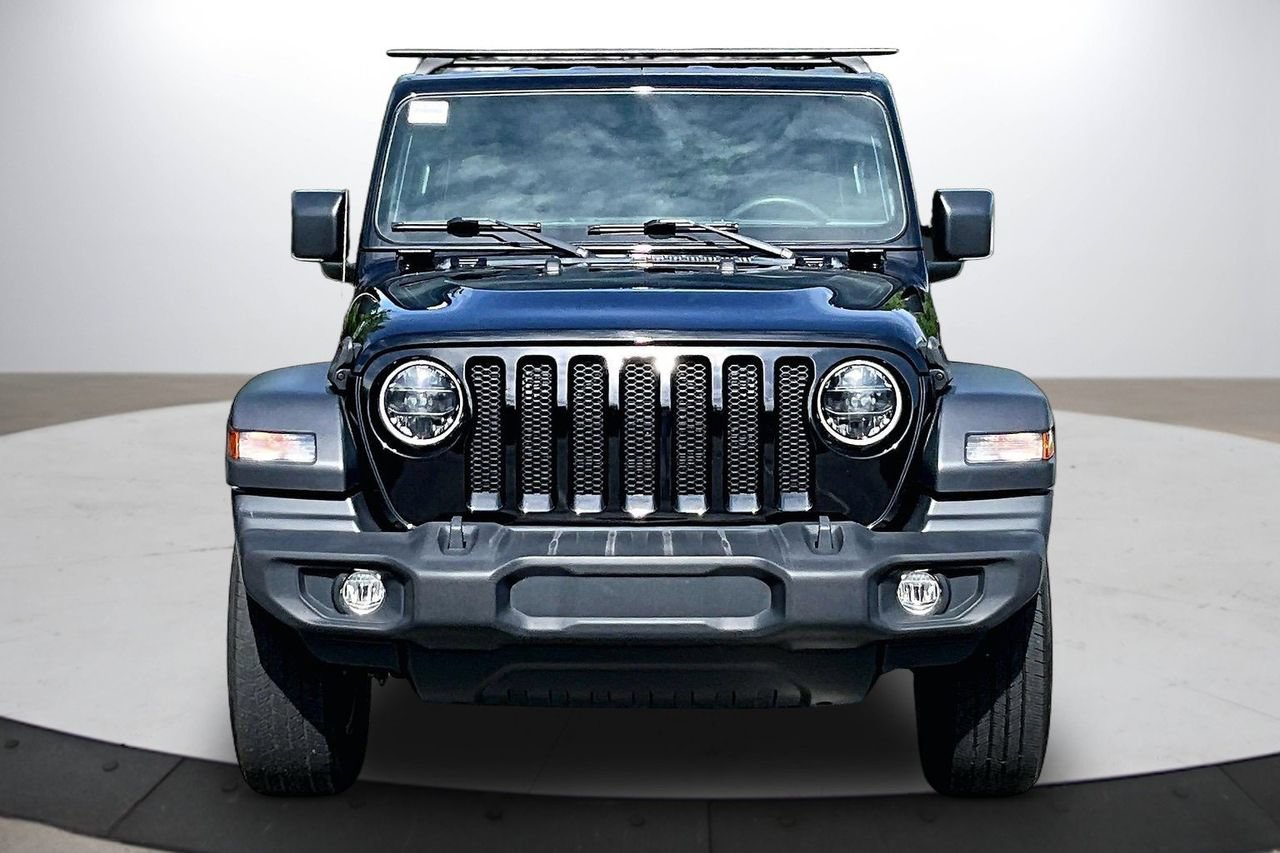 Used 2023 Jeep Wrangler Unlimited Sport AWD/4WD image 3
