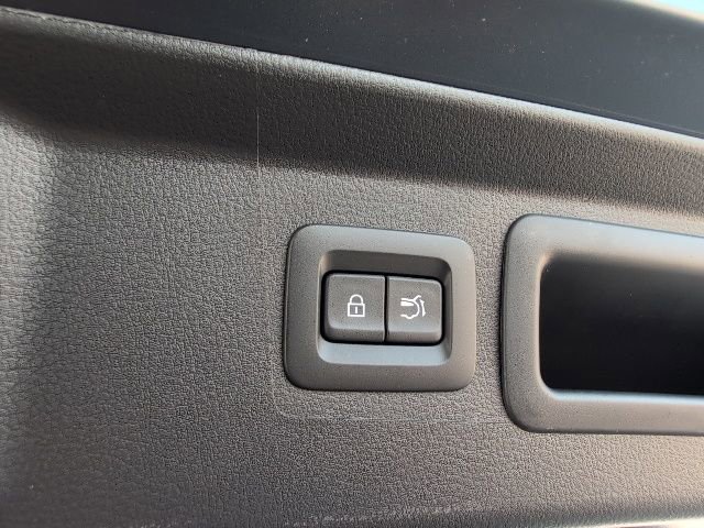 Used 2025 MAZDA CX-50 AWD 2.5 S w/ Weather Package image 11