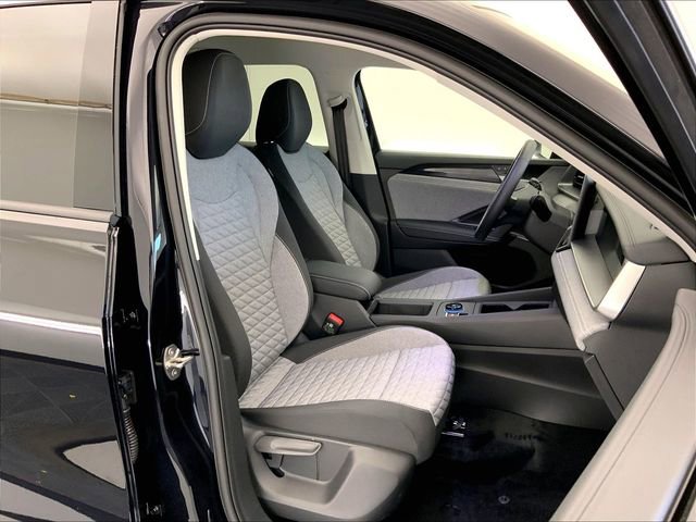 New 2026 Volkswagen Tiguan S AWD/4WD image 11