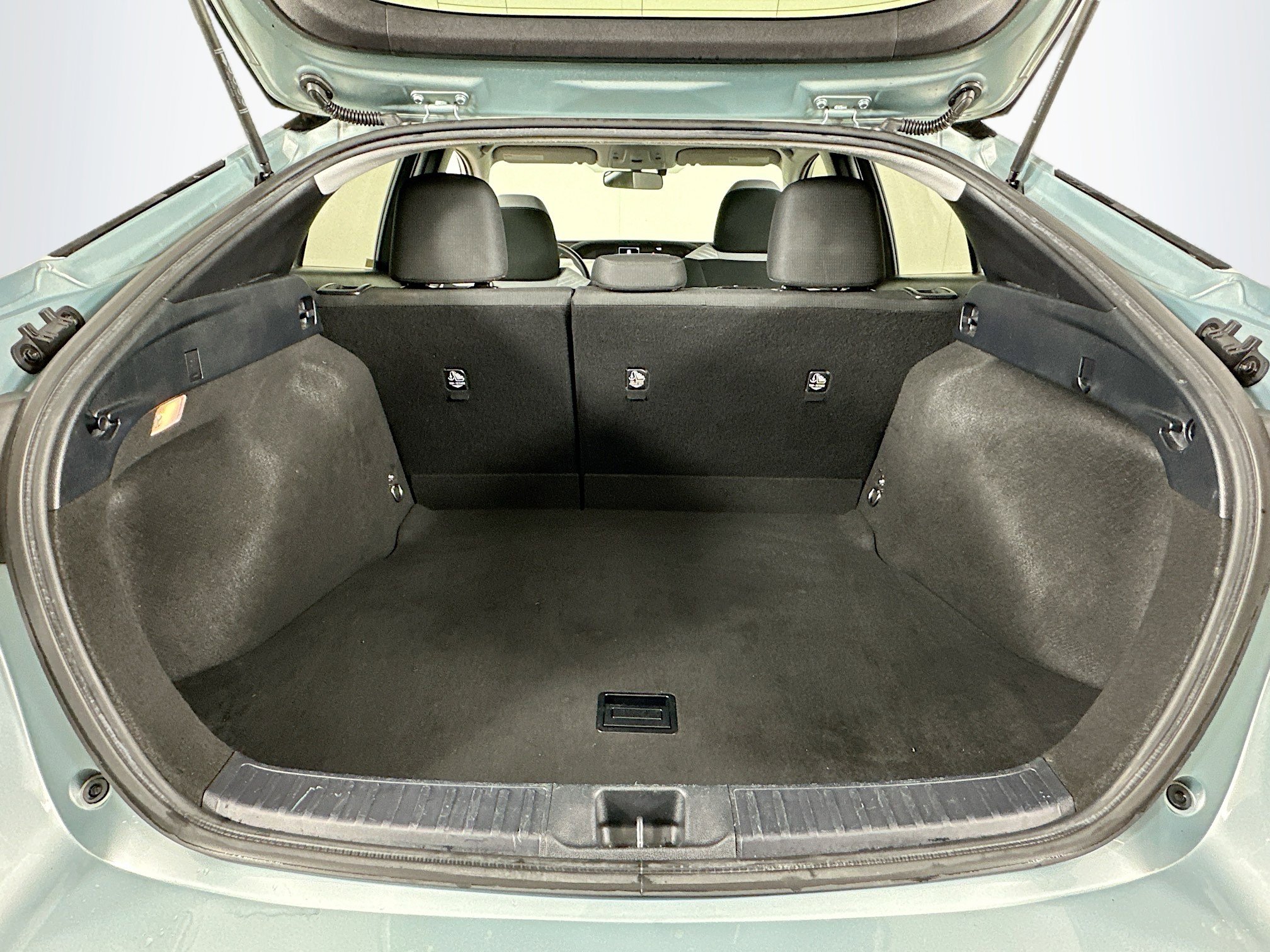 Used 2016 Toyota Prius Two image 27