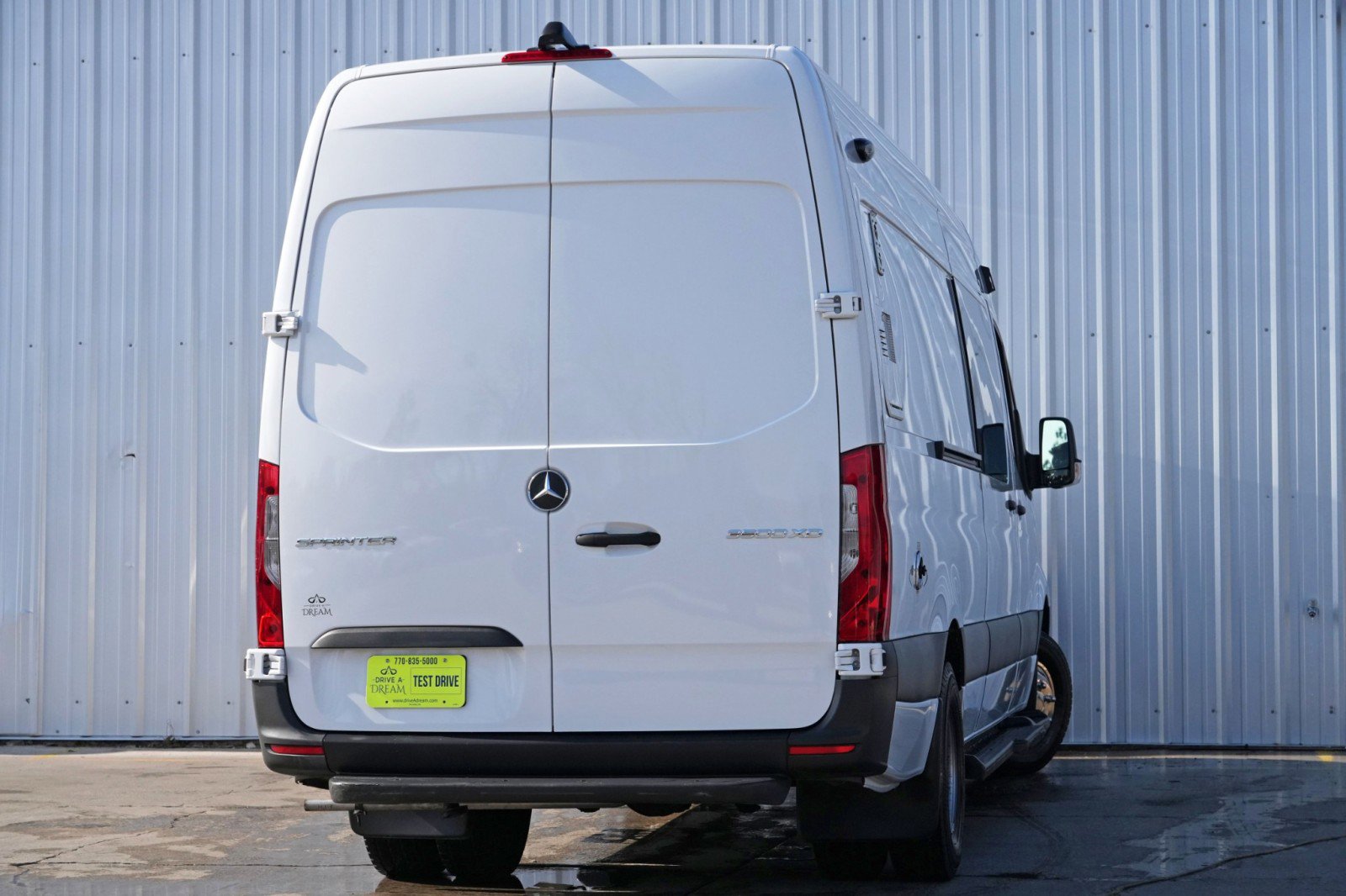 Used 2023 Mercedes-Benz Sprinter 3500 w/ Acoustic Package image 5