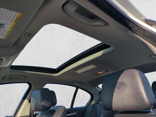 Used 2012 BMW 528i Sedan RWD image 16