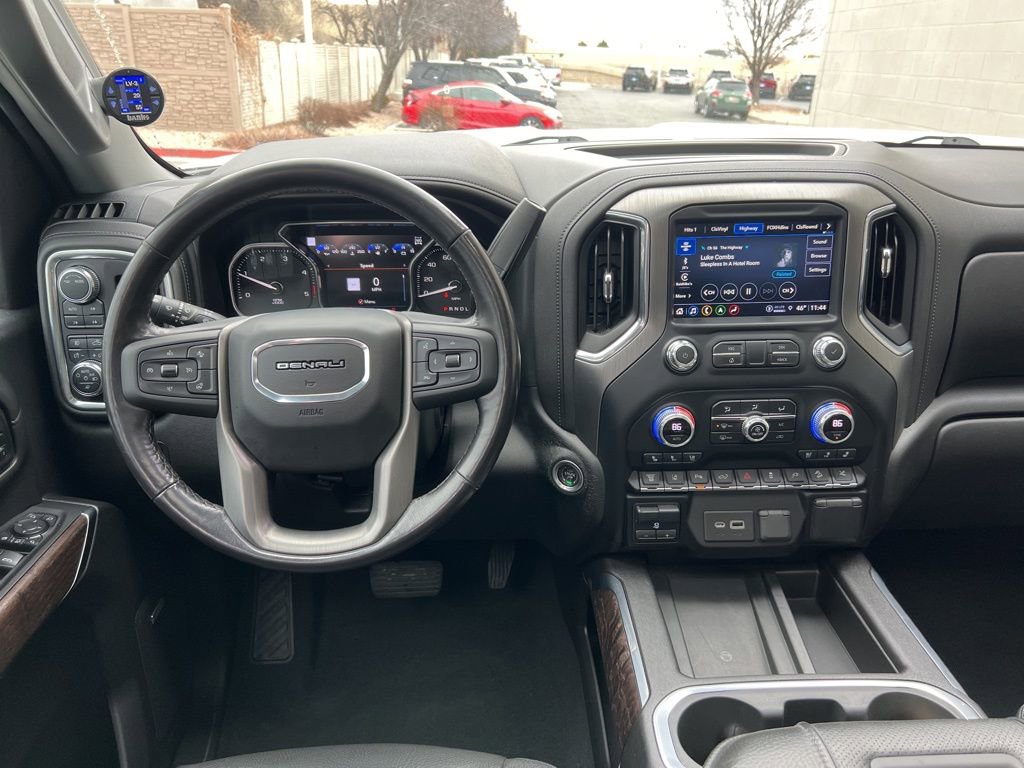 Used 2022 GMC Sierra 2500 Denali w/ Denali Ultimate Package image 23