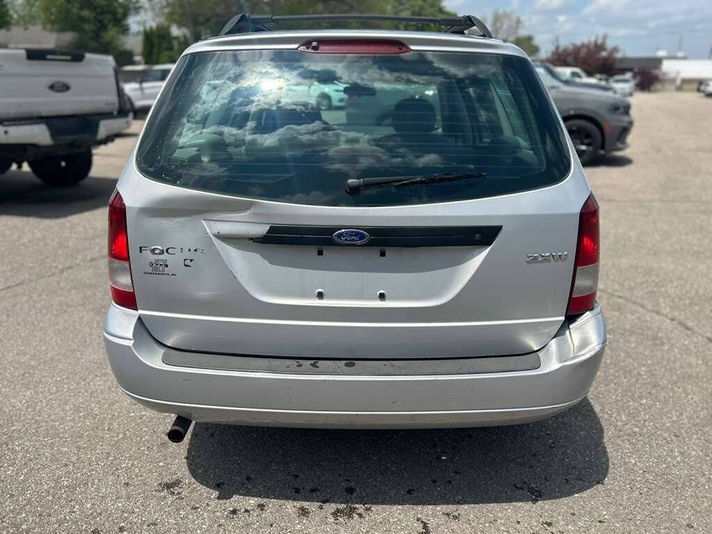 Used 2006 Ford Focus SE FWD image 6