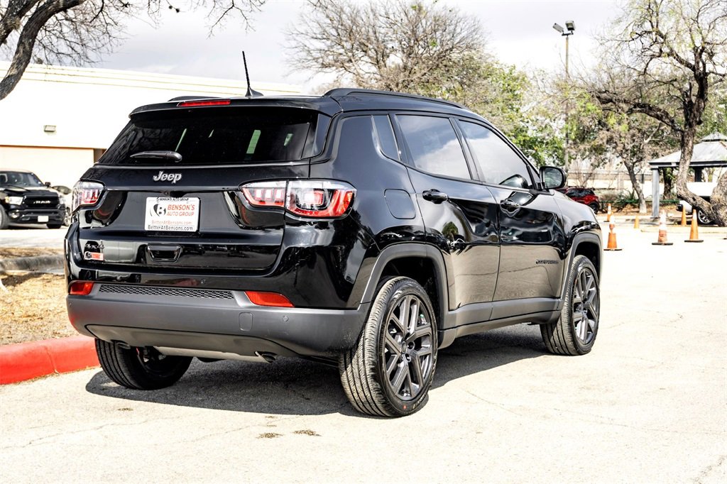 New 2026 Jeep Compass Limited image 4
