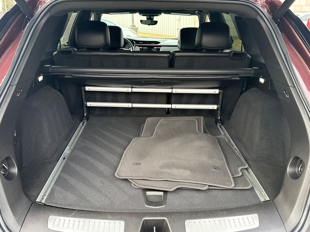 Certified 2022 Cadillac XT5 Premium Luxury w/ Technology Package image 17