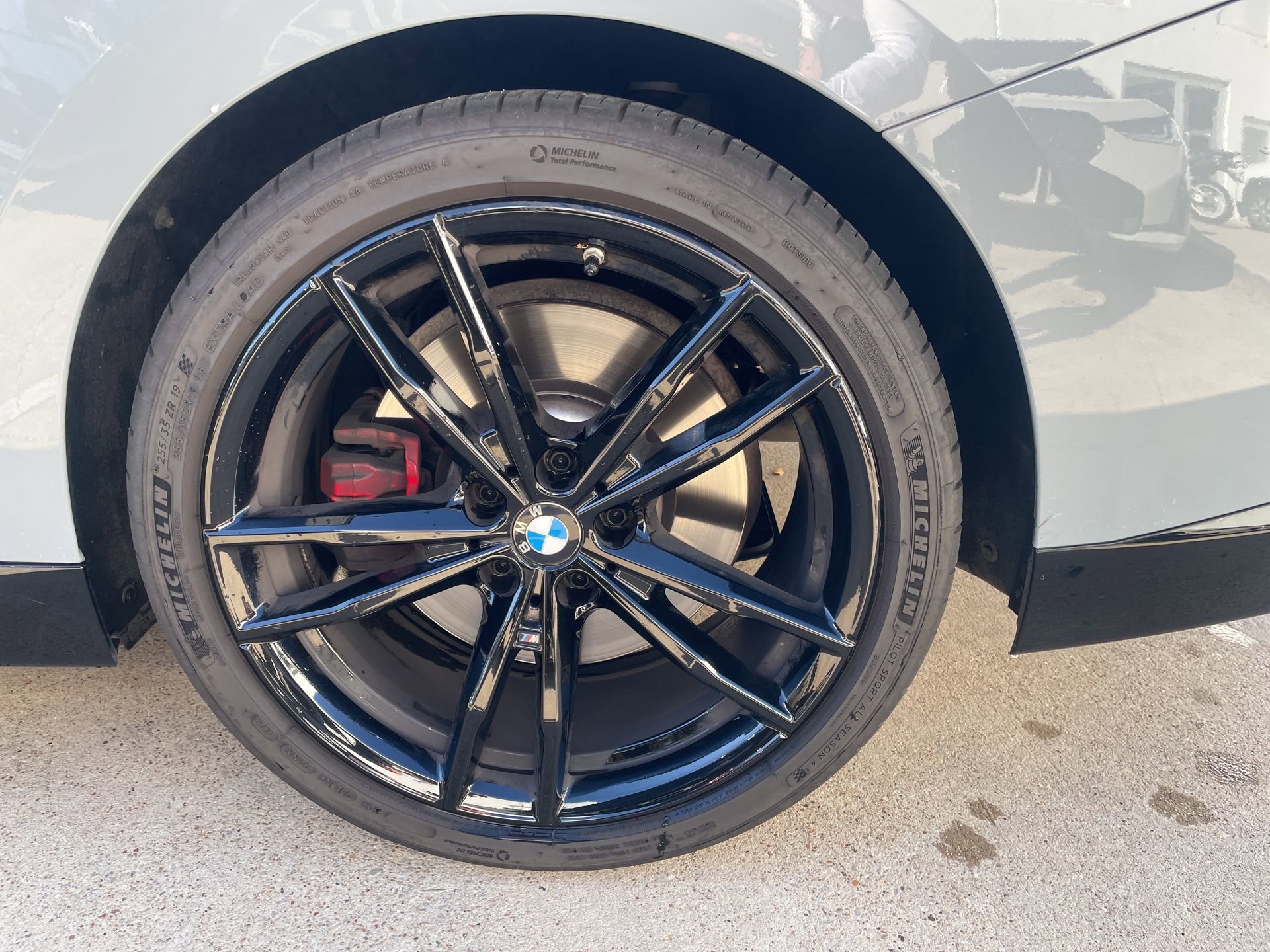 Used 2024 BMW M240i xDrive Coupe w/ Premium Package image 8