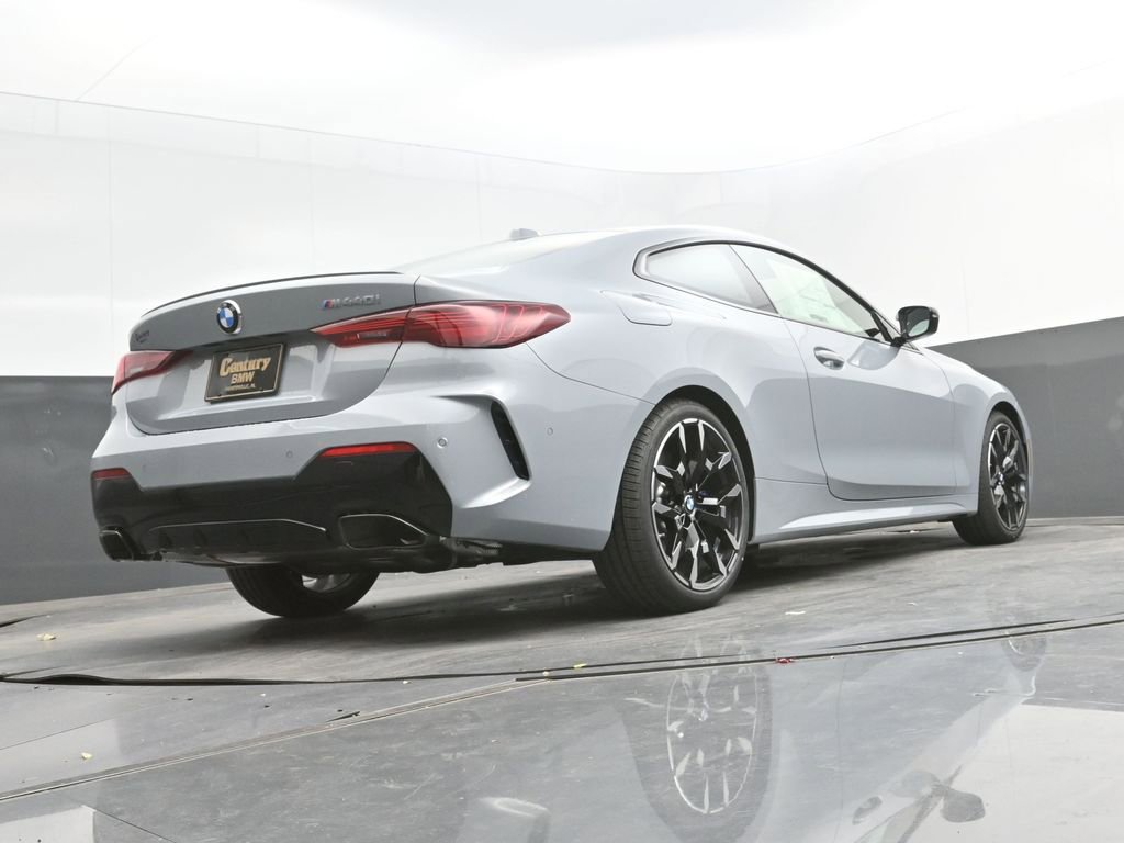 New 2026 BMW M440i Coupe RWD image 40