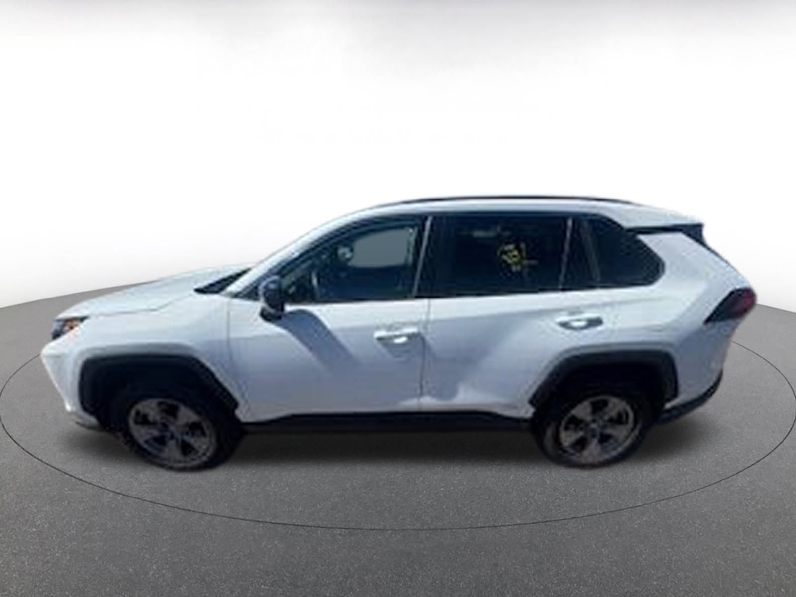 Used 2025 Toyota RAV4 LE image 4
