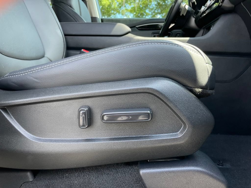Certified 2025 Honda Pilot EX-L image 30