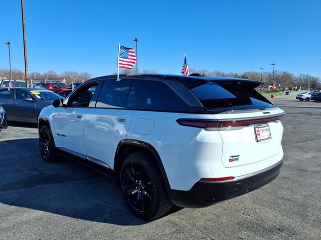 Used 2024 Jeep Wagoneer Launch Edition image 6