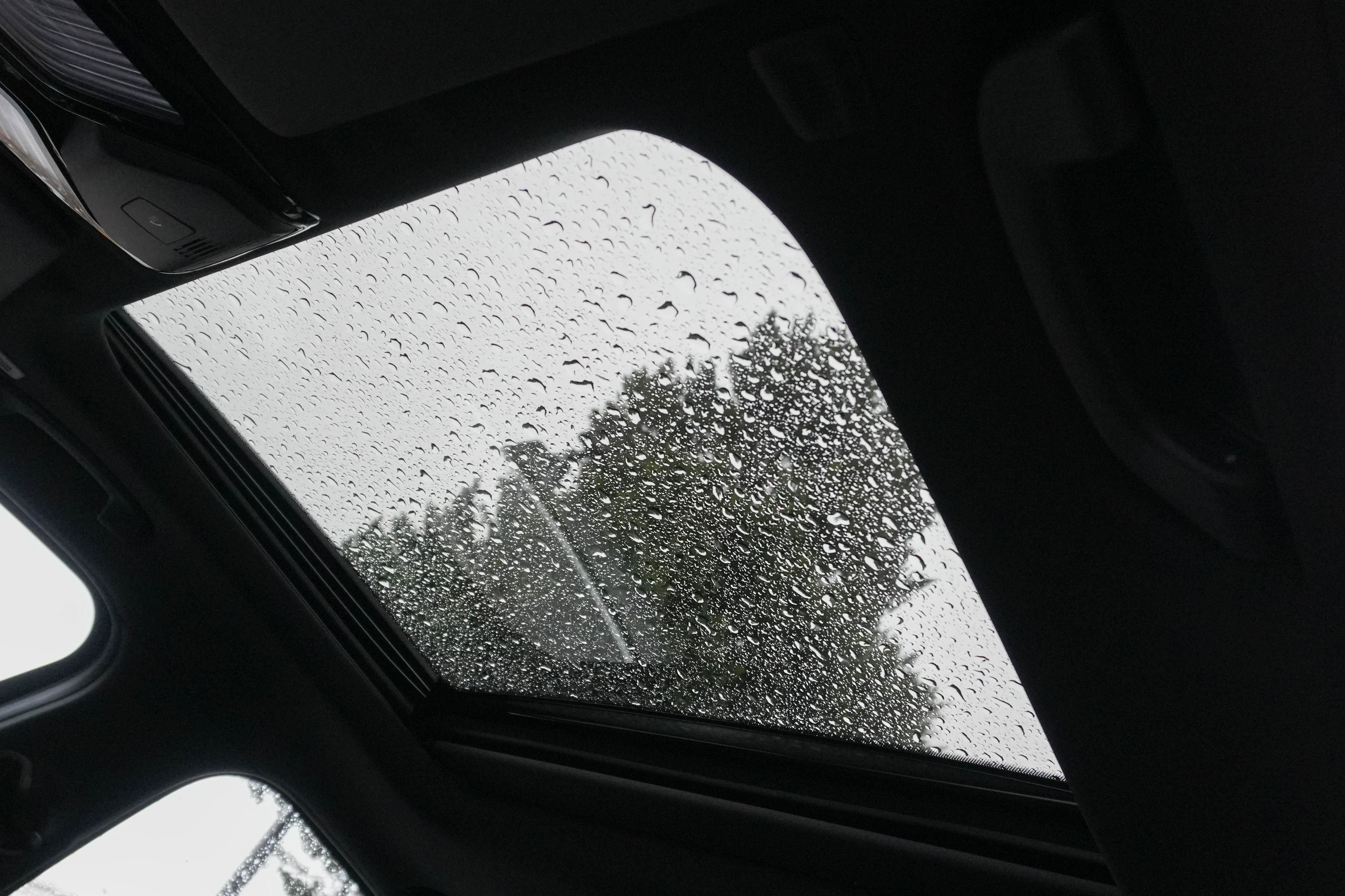 Certified 2025 BMW 330i Sedan image 15