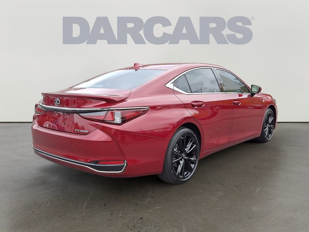 Used 2024 Lexus ES 300h F Sport image 6