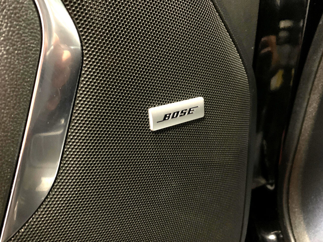 Used 2022 Chevrolet Tahoe RST w/ Luxury Package image 33