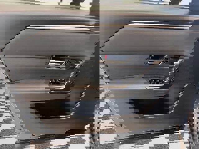 Used 2025 MAZDA CX-50 AWD 2.5 S w/ Select Package image 15