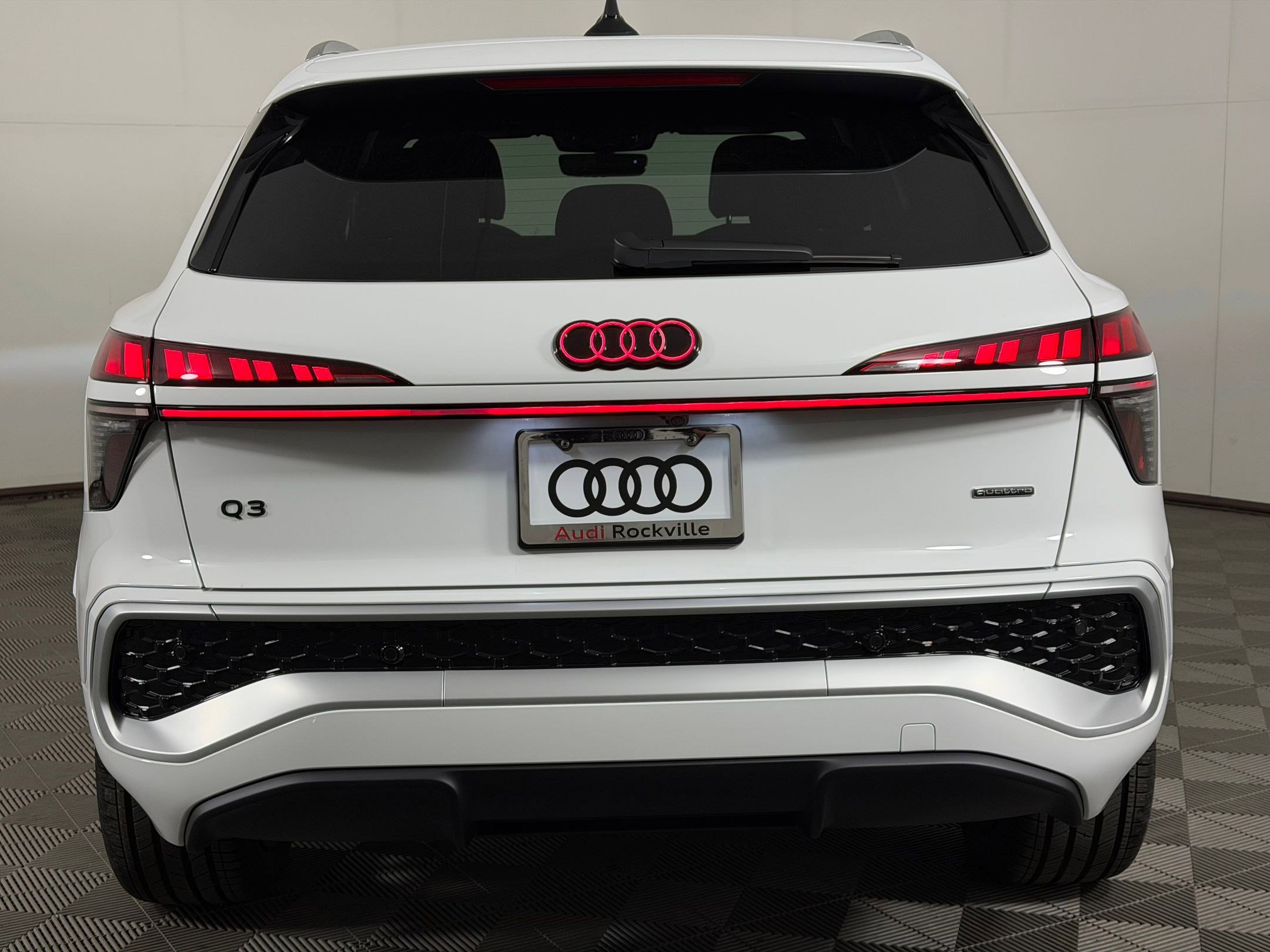 New 2026 Audi Q3 quattro 2.0T image 10