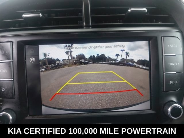 Certified 2025 Kia Soul LX w/ LX Technology Package FWD image 16