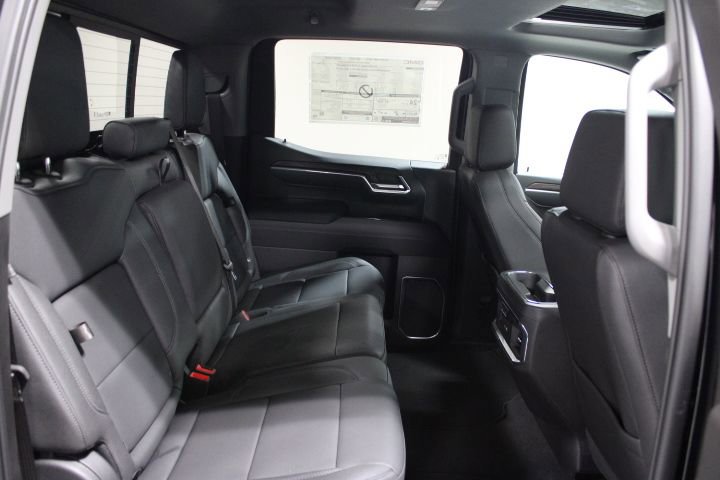 New 2026 GMC Sierra 1500 SLT w/ SLT Premium Plus Package image 31