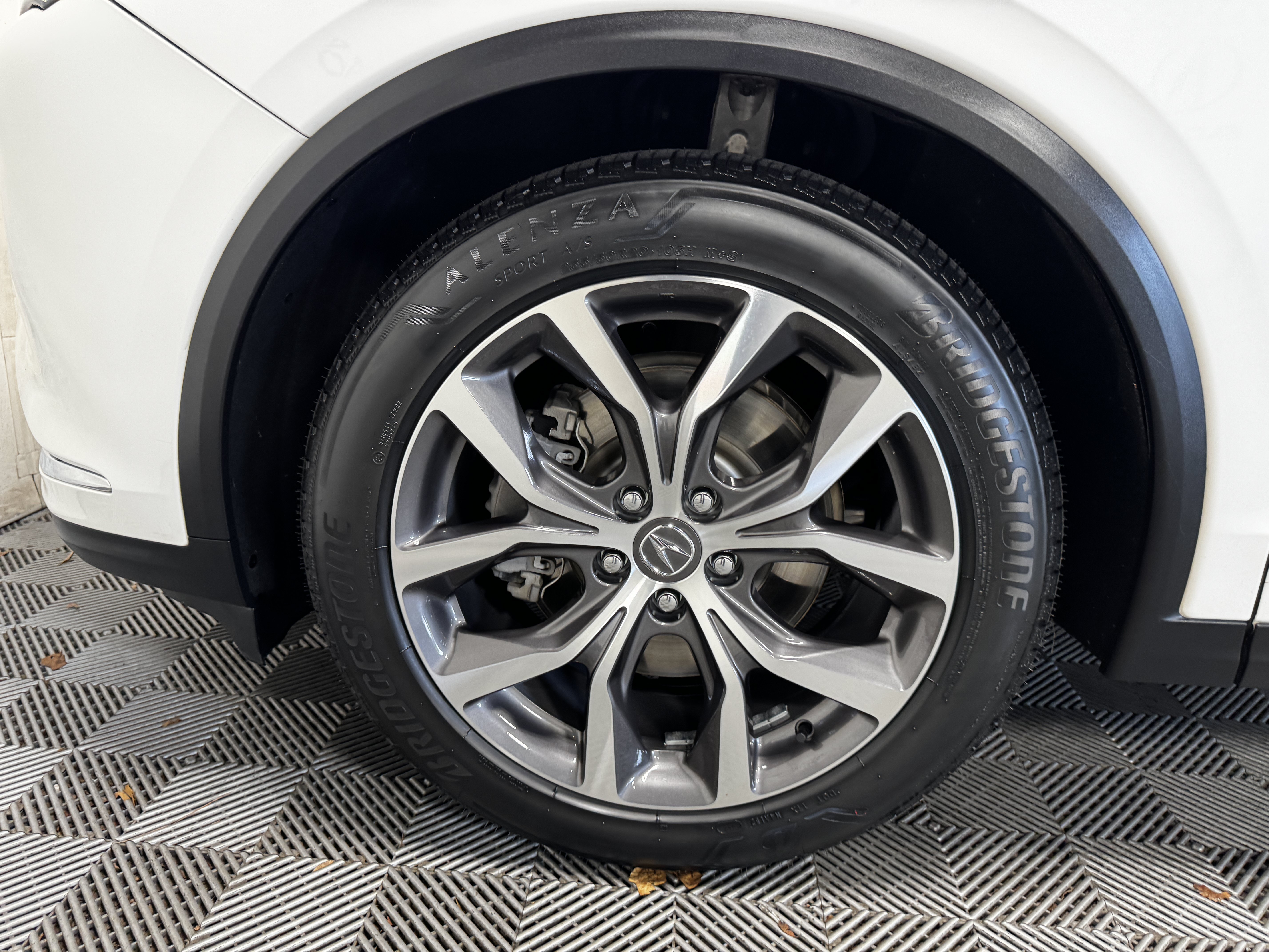 Used 2022 Acura MDX w/ Technology Package FWD image 50