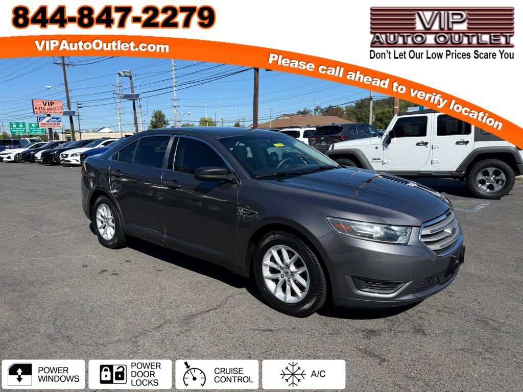 Used 2014 Ford Taurus SE