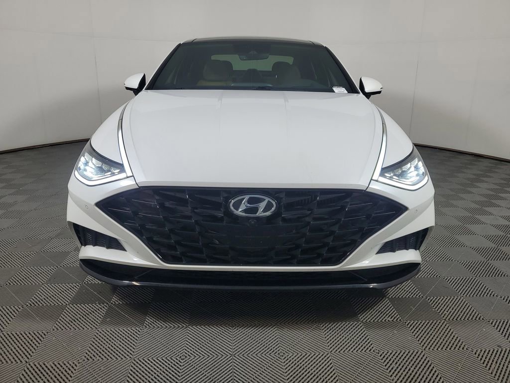 Used 2020 Hyundai Sonata Limited FWD image 2