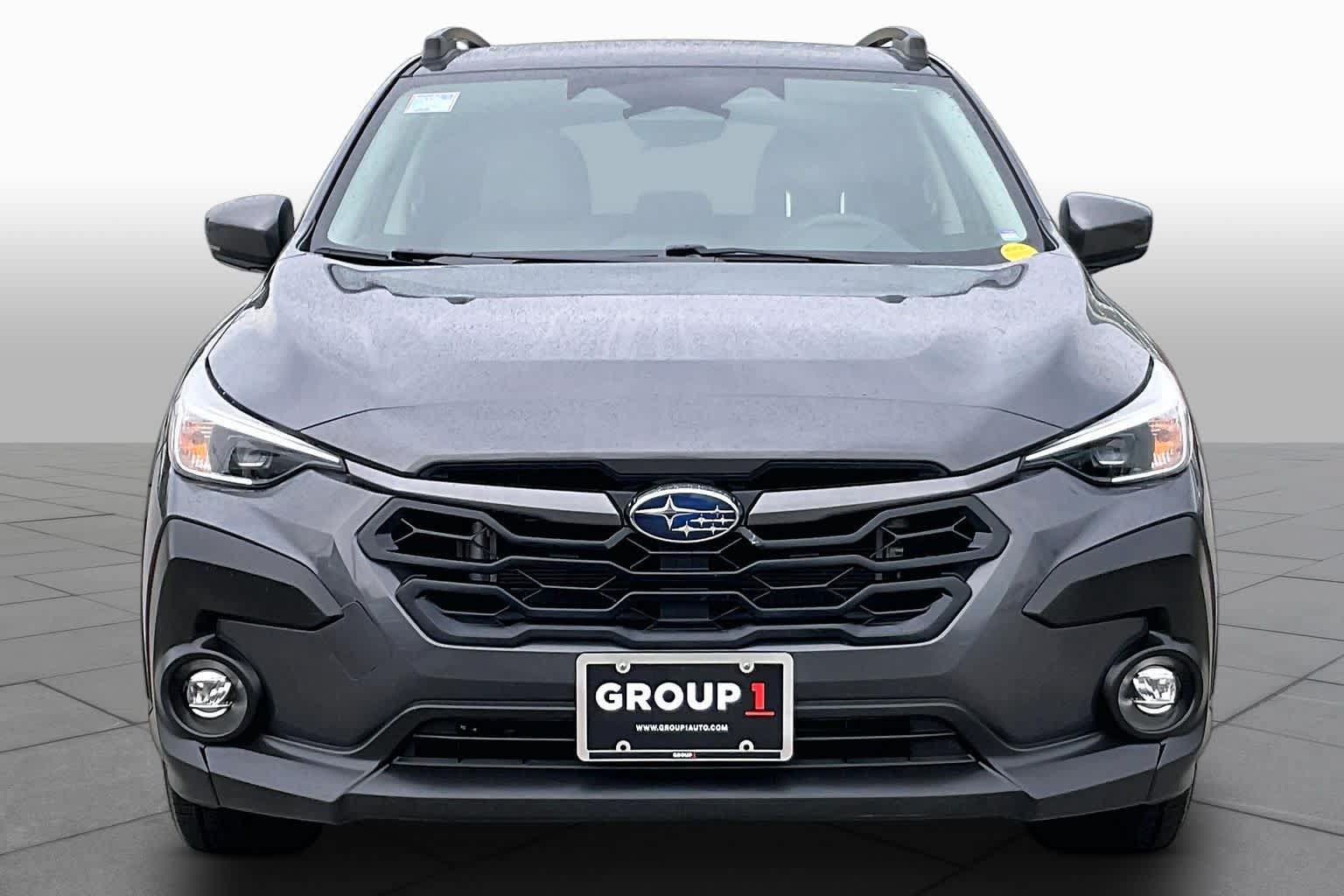 Used 2024 Subaru Crosstrek 2.0i Premium AWD/4WD image 3