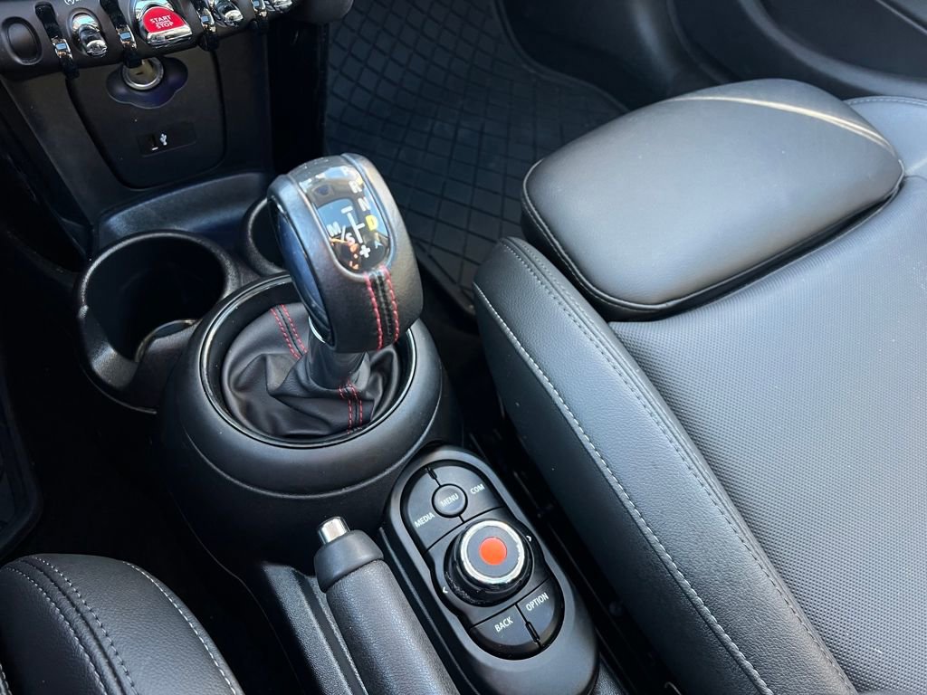 Used 2019 MINI Cooper S w/ Storage Package image 21