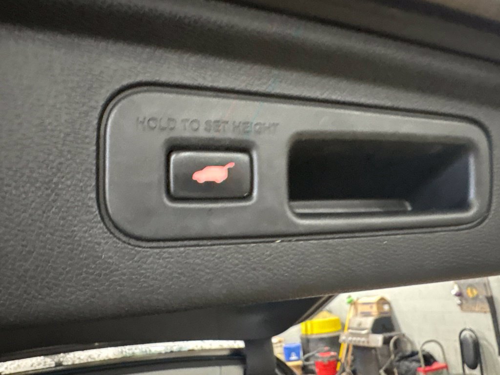 Used 2018 Honda Odyssey Elite image 23