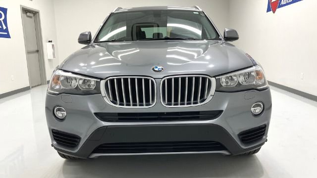 Used 2016 BMW X3 xDrive28i AWD/4WD image 4