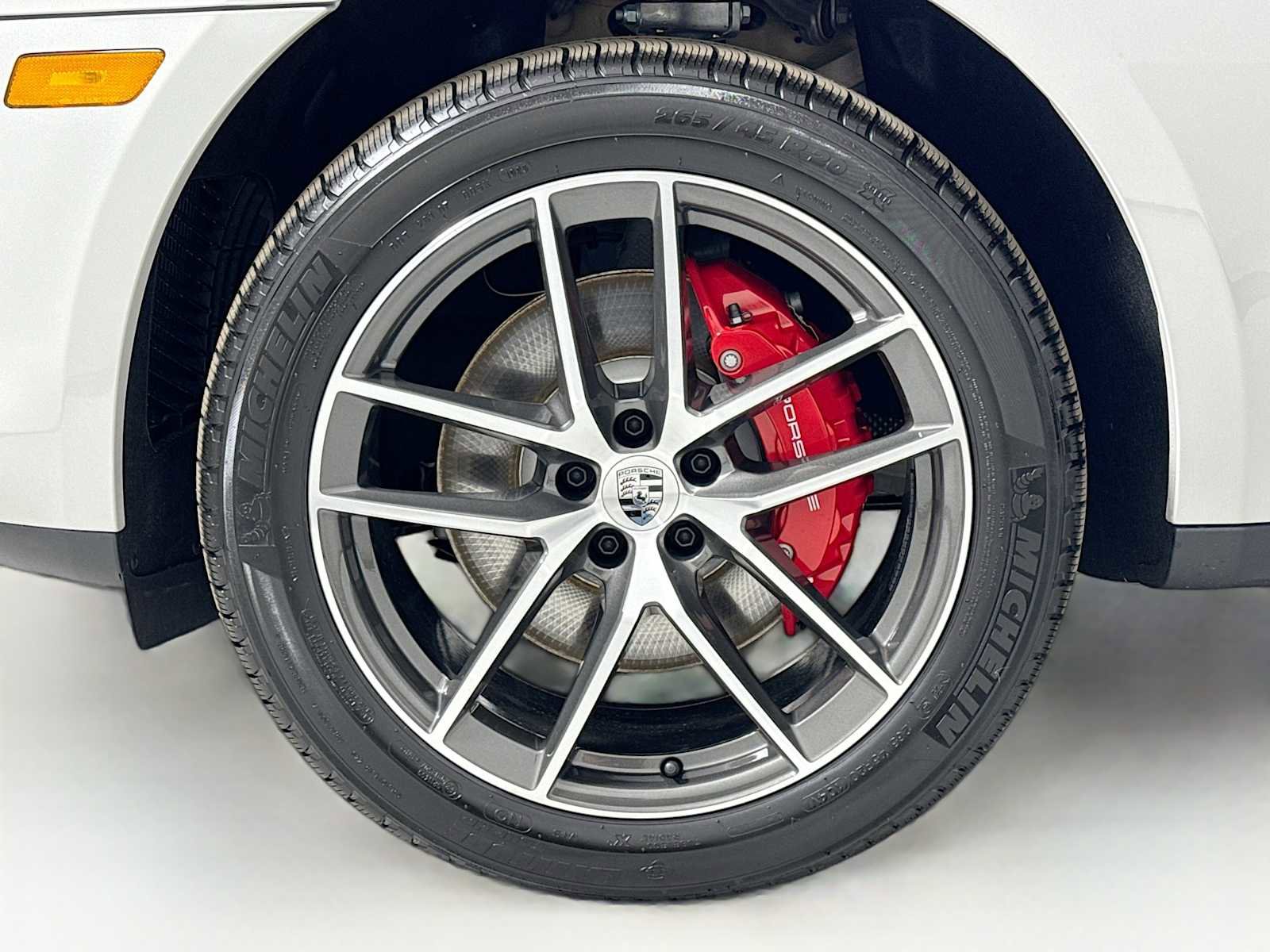 New 2026 Porsche Macan S image 32