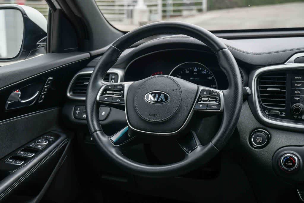 Used 2019 Kia Sorento SX FWD image 12
