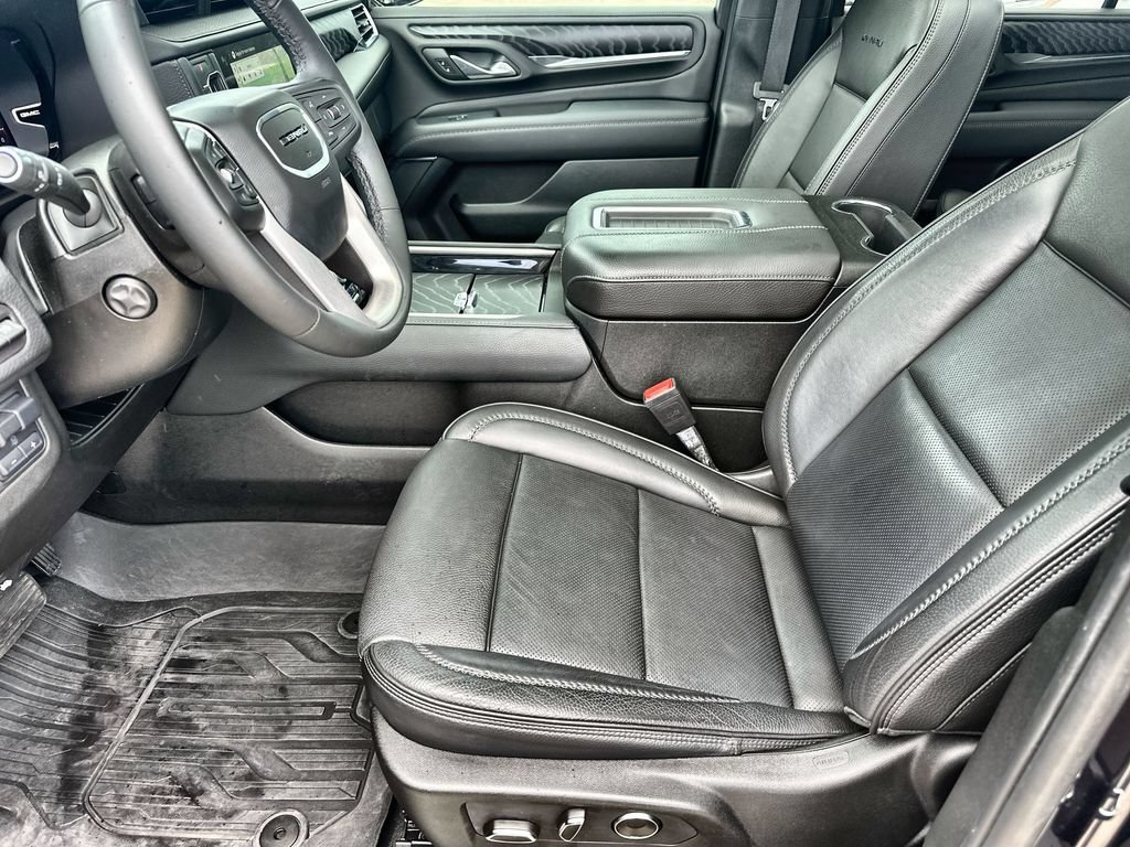 Used 2024 GMC Yukon Denali w/ Max Trailering Package RWD image 24