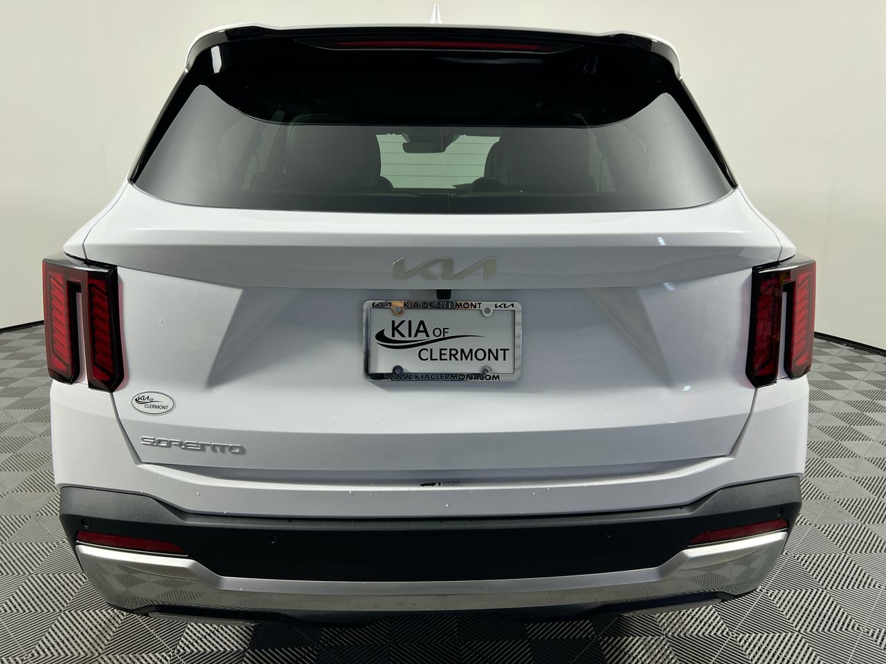 New 2026 Kia Sorento EX w/ EX Premium Package FWD image 4