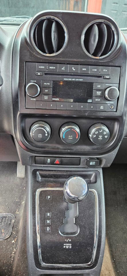 Used 2014 Jeep Patriot Sport w/ Power Value Group image 14